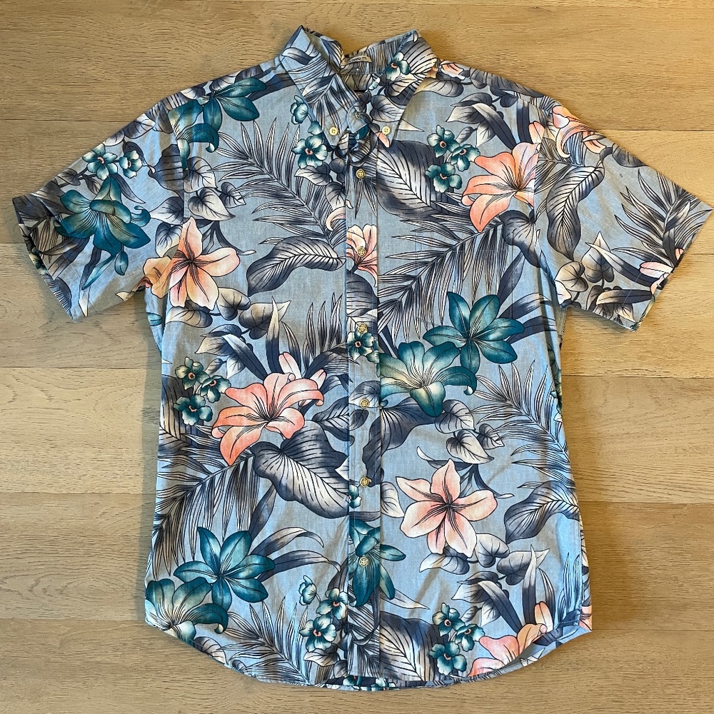 Reyn Spooner Blue Floral Button Down Shirt
